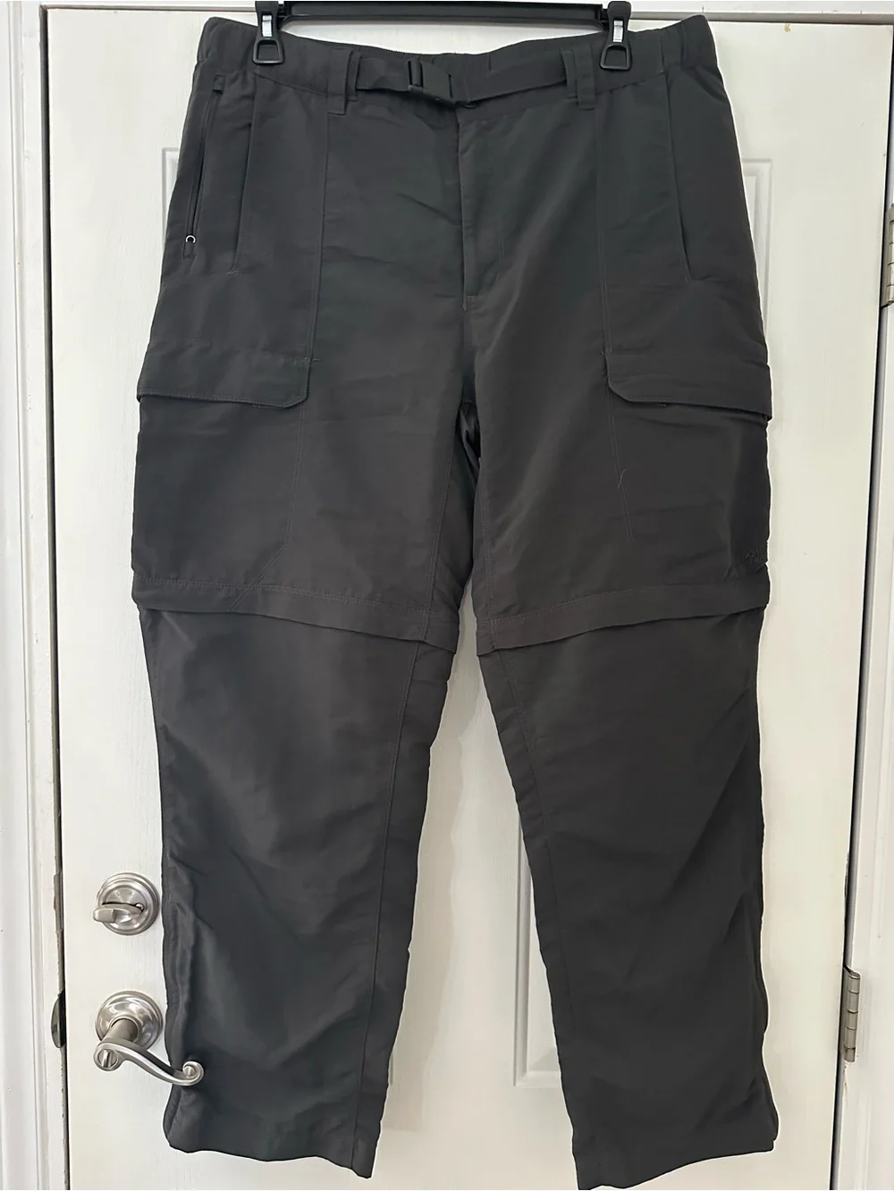 North Face Convertible Paramount Peak Zip-Off Cargo Asphalt Grey Pants XLarge